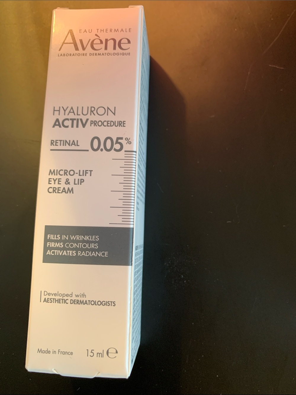Avène Hyaluron Activ Retinal 0.05% Micro-Lift Eye & Lip Cream - 15ml